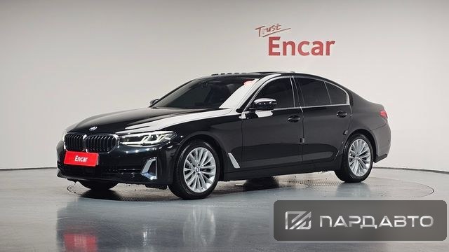 BMW 5 Series (G30)