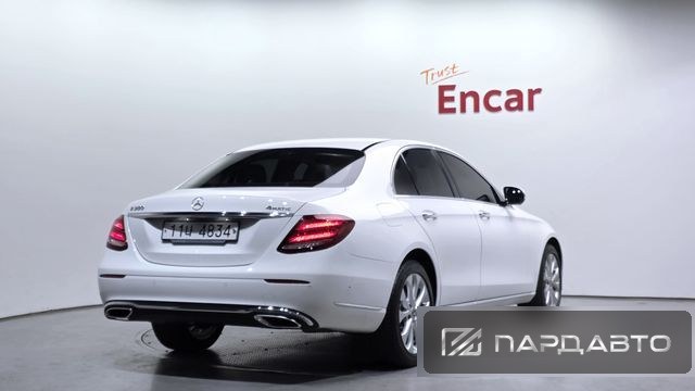 Mercedes-Benz E-Class (W213)