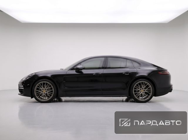 Porsche Panamera (971)