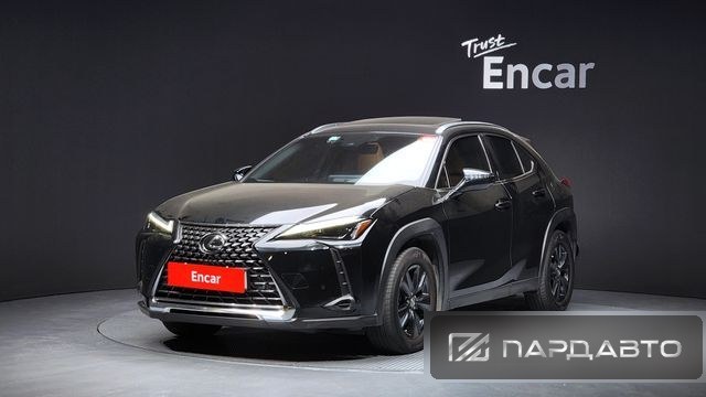 Lexus UX250h