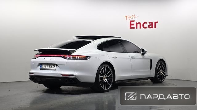 Porsche Panamera (971)