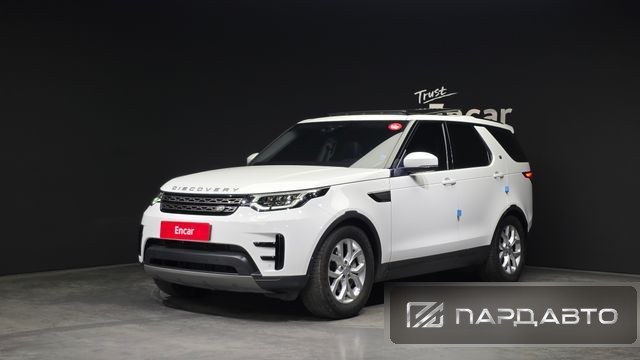 Land Rover Discovery 5