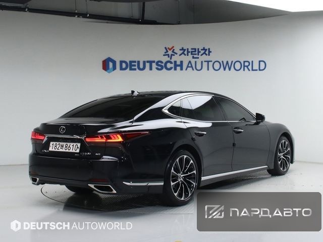 Lexus LS500