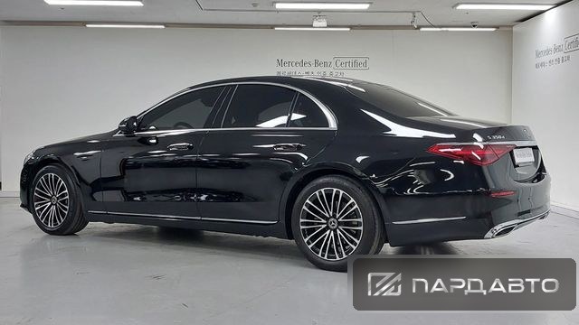 Mercedes-Benz S-Class (W223)