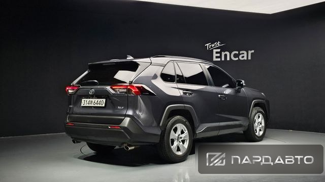 Toyota RAV4 (XA50)