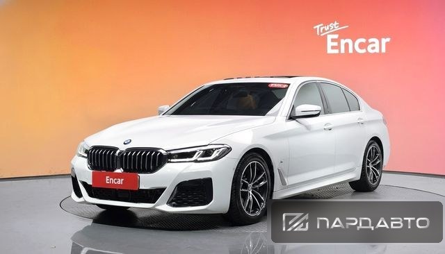 BMW 5 Series (G30)