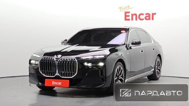 BMW 7 Series (G70)