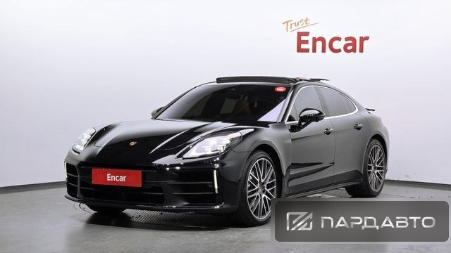 Porsche Panamera (976)