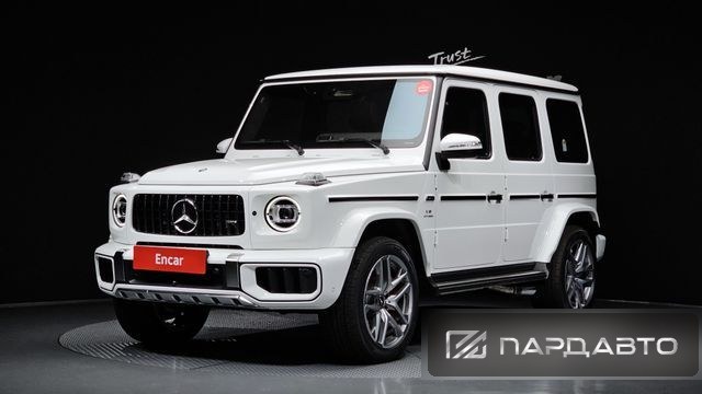 Mercedes-Benz G-Class (W465)