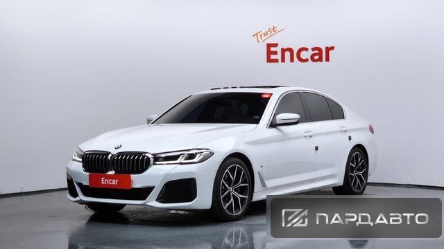 BMW 5 Series (G30)