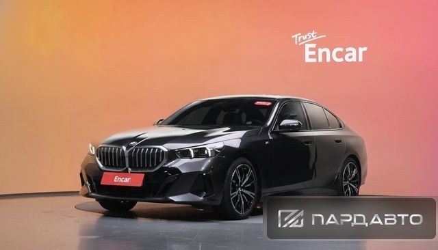 BMW 5 Series (G60)