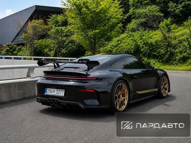 Porsche 911(992)