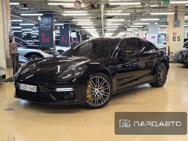 Porsche Panamera (971)