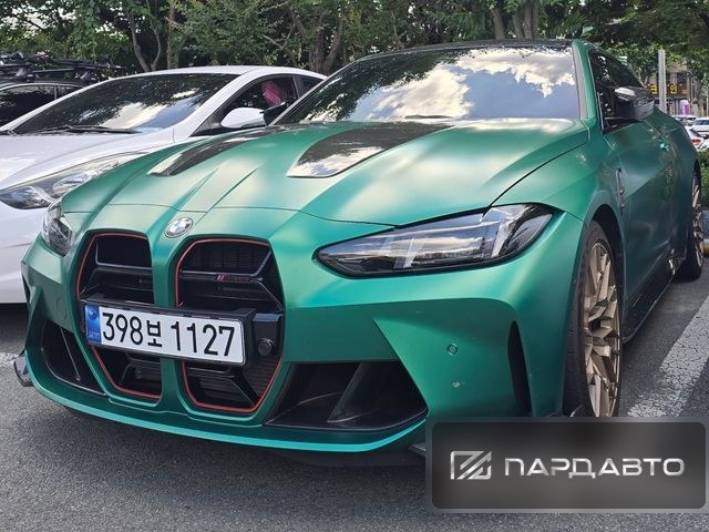 BMW M4 (G82)