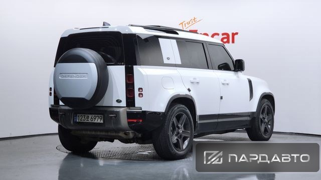 Land Rover Defender (L663)