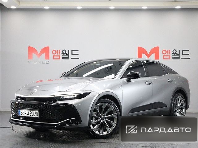 Toyota Crown Crossover