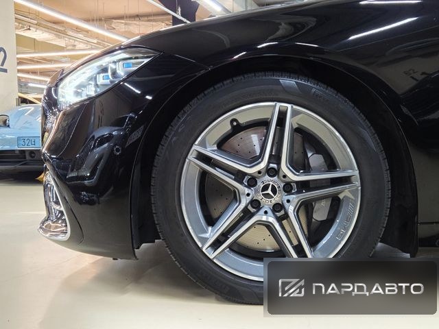Mercedes-Benz S-Class (W223)