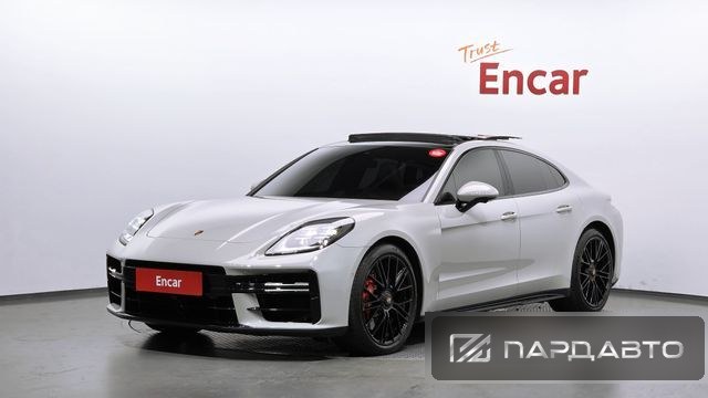Porsche Panamera (976)