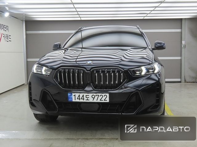 BMW X6 (G06)