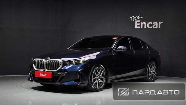 BMW 5 Series (G60)
