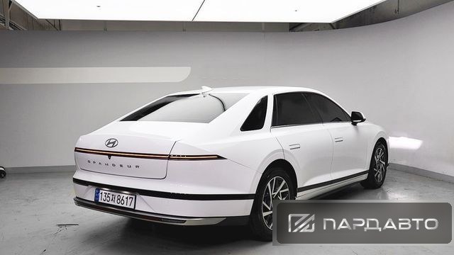 Hyundai Grandeur (GN7)