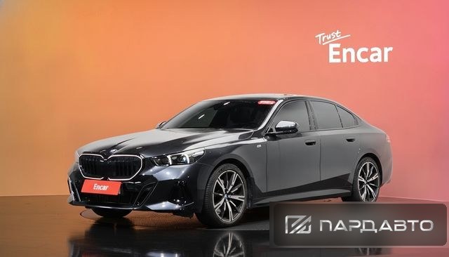 BMW 5 Series (G60)