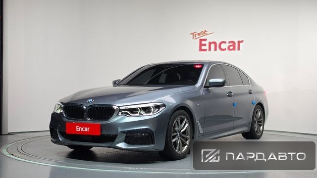 BMW 5 Series (G30)