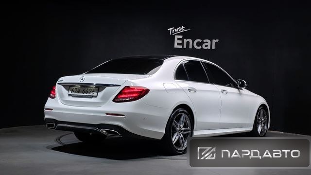Mercedes-Benz E-Class (W213)
