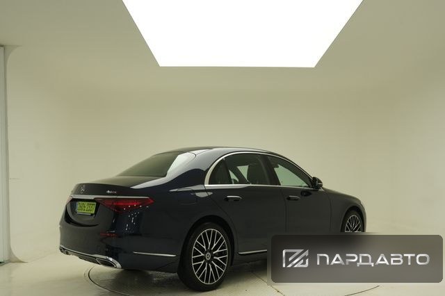Mercedes-Benz S-Class (W223)