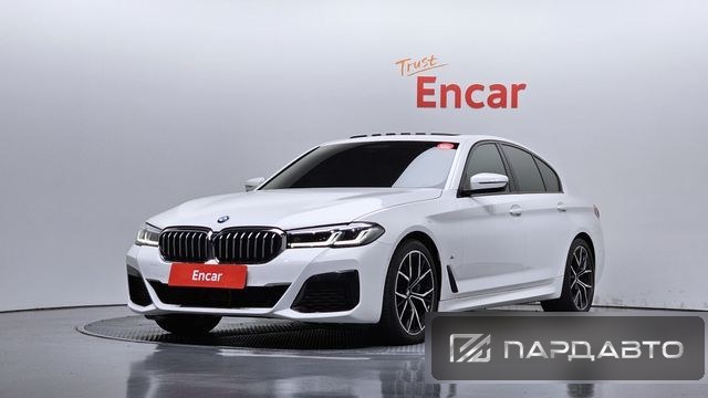 BMW 5 Series (G30)