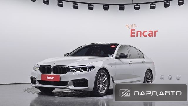 BMW 5 Series (G30)
