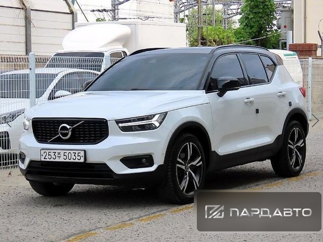Volvo XC40