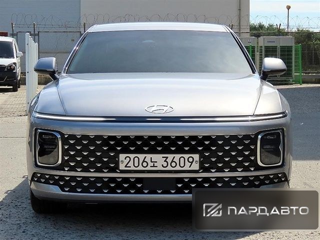 Hyundai Grandeur (GN7)