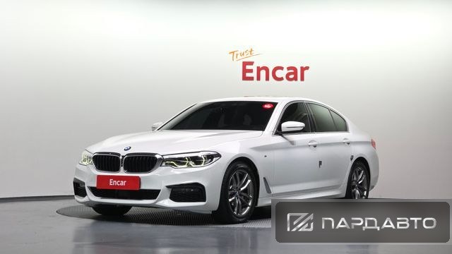 BMW 5 Series (G30)