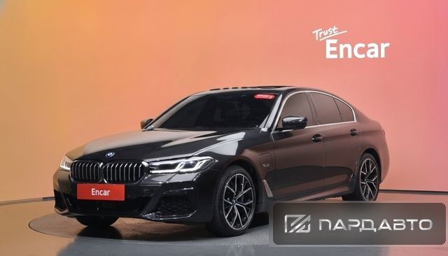 BMW 5 Series (G30)