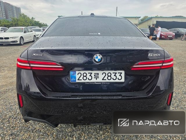 BMW 5 Series (G60)