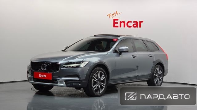 Volvo V90 Cross Country