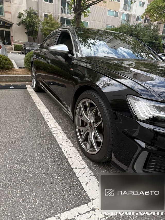Audi A6 (C8)