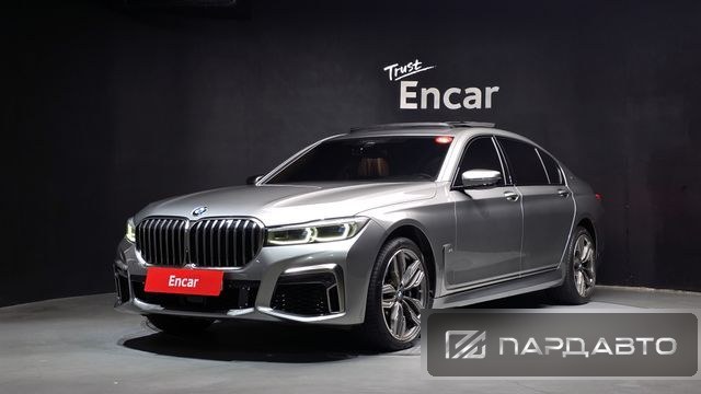 BMW 7 Series (G11)