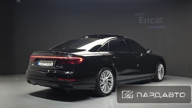 Audi A8 (D5)