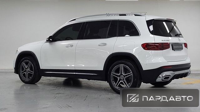 Mercedes-Benz GLB-Class (X247)