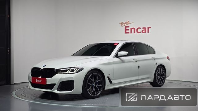 BMW 5 Series (G30)