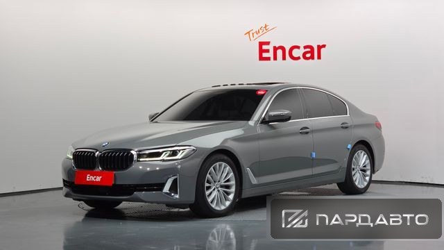 BMW 5 Series (G30)