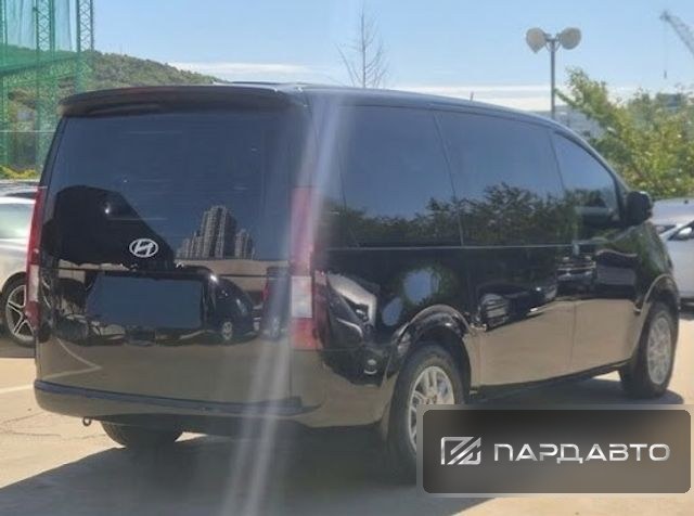 Hyundai Staria (US4)