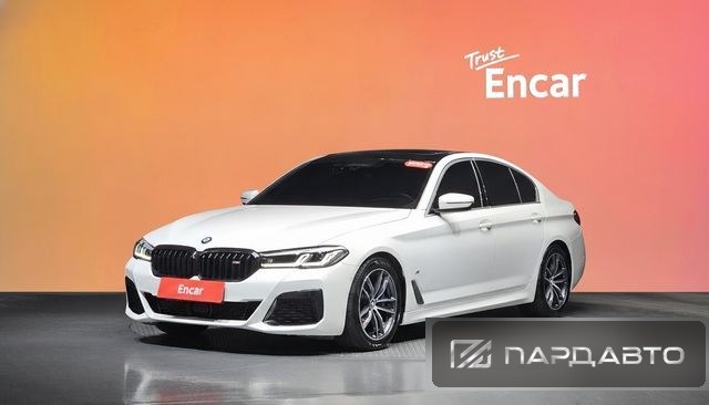 BMW 5 Series (G30)