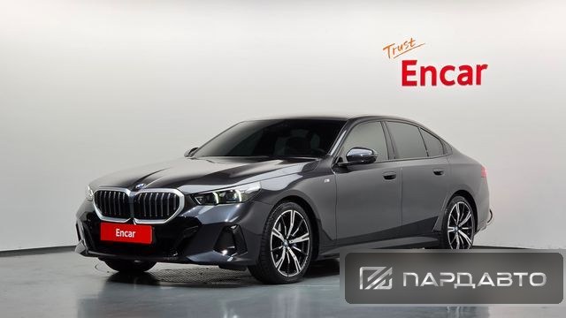 BMW 5 Series (G60)