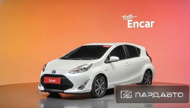 Toyota Prius C