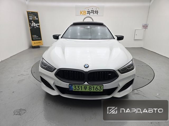 BMW 8 Series (G15)