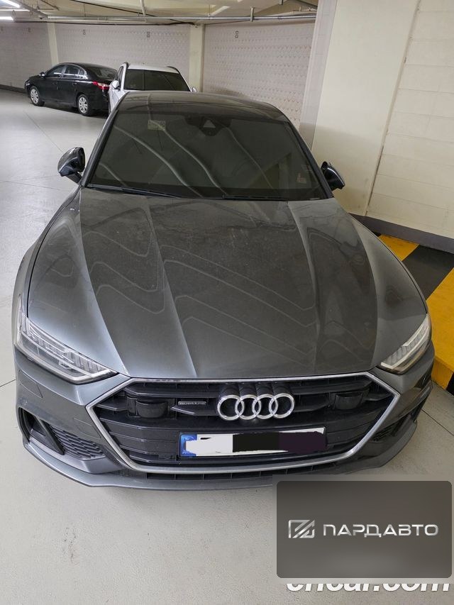Audi A7 (4K)