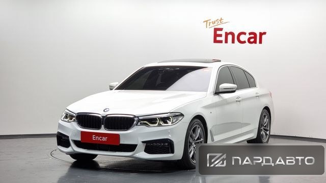 BMW 5 Series (G30)